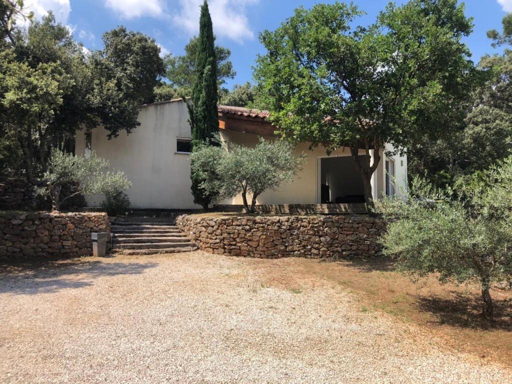 Villa Contemporaine Avec Piscine Au Calme Et Sans Vis-A-Vis Besse-sur-Issole Exterior photo